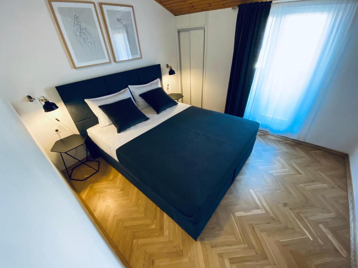 Cirjak Apartments 비오그라드나모루 외부 사진