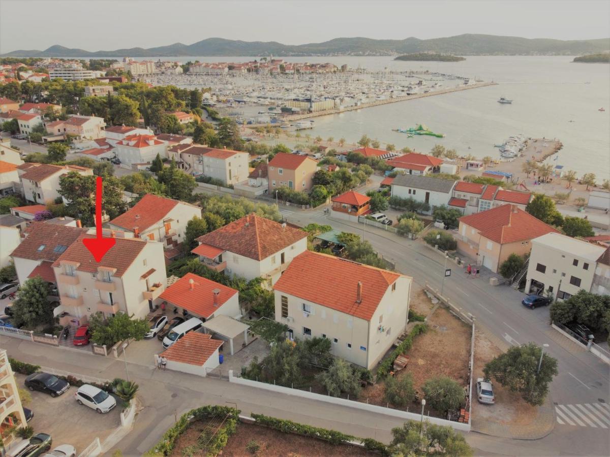 Cirjak Apartments 비오그라드나모루 외부 사진