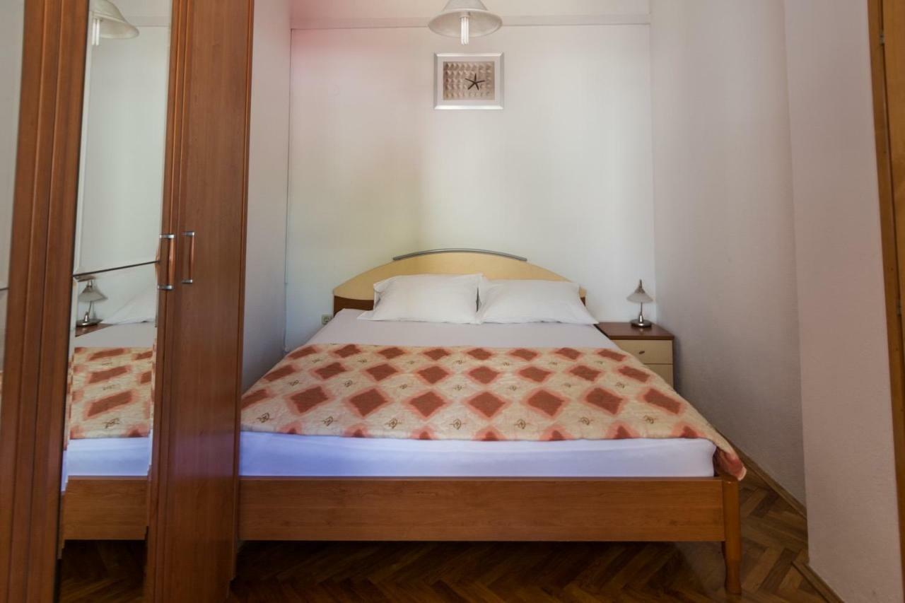Cirjak Apartments 비오그라드나모루 외부 사진