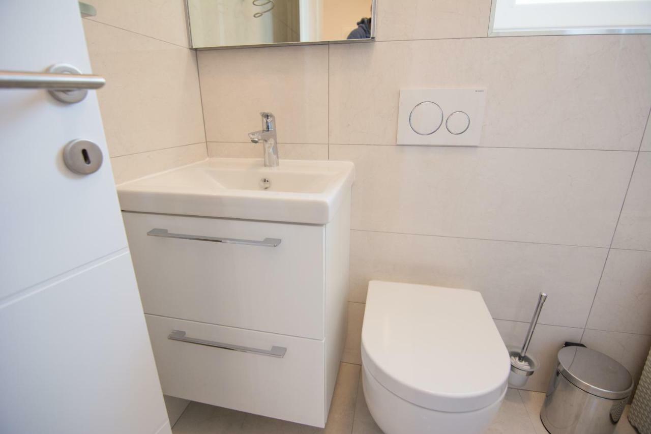 Cirjak Apartments 비오그라드나모루 외부 사진